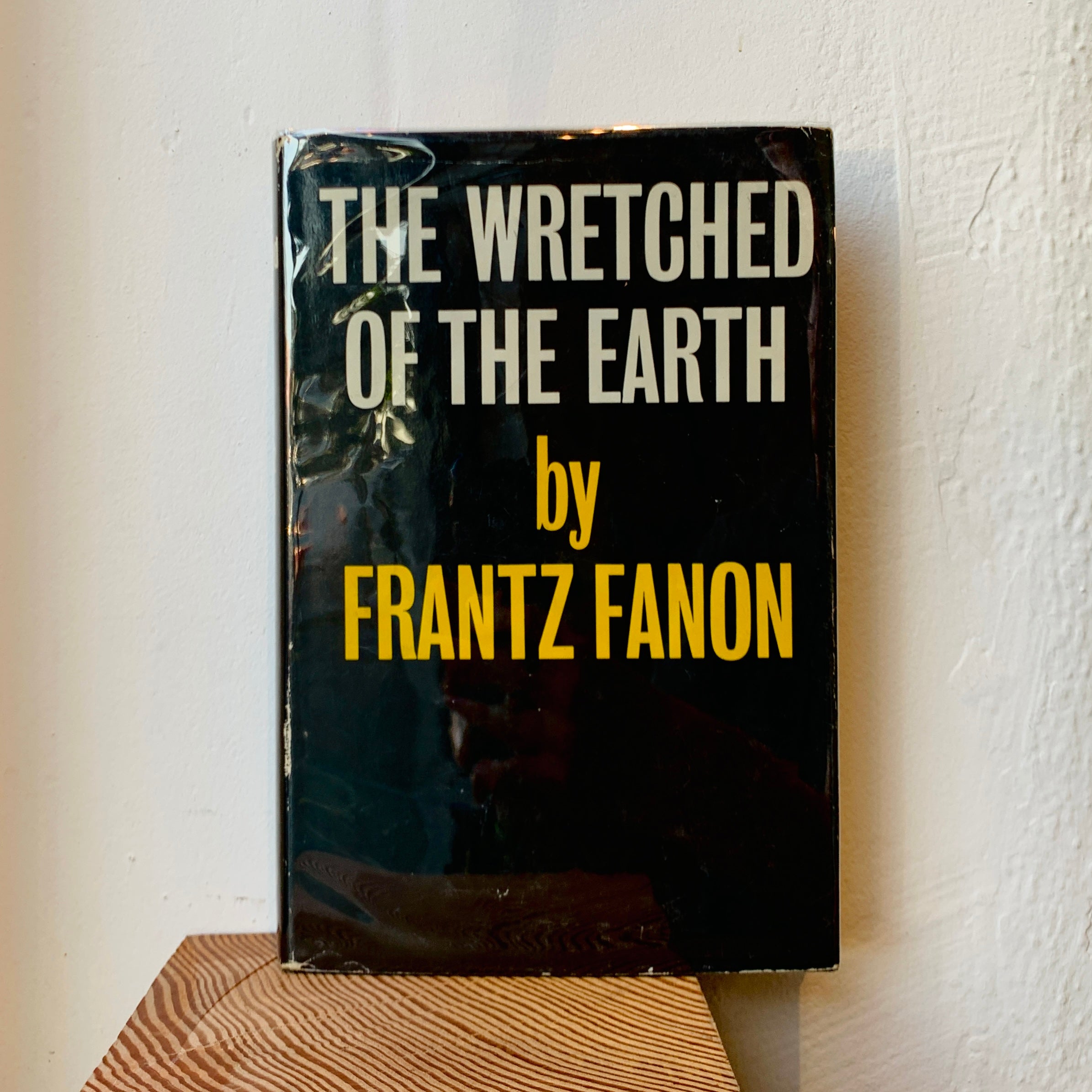 The Wretched of the Earth (Penguin Modern Classics): frantz